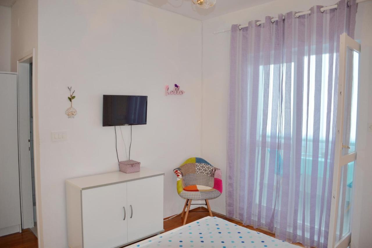 Apartments Mike 诺瓦利娅 外观 照片